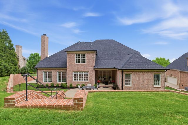 26 Missionary Dr, Brentwood, TN 37027