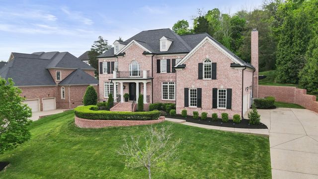 26 Missionary Dr, Brentwood, TN 37027
