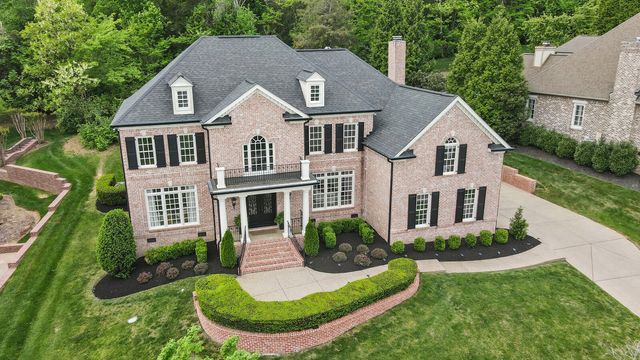 26 Missionary Dr, Brentwood, TN 37027