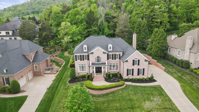 26 Missionary Dr, Brentwood, TN 37027