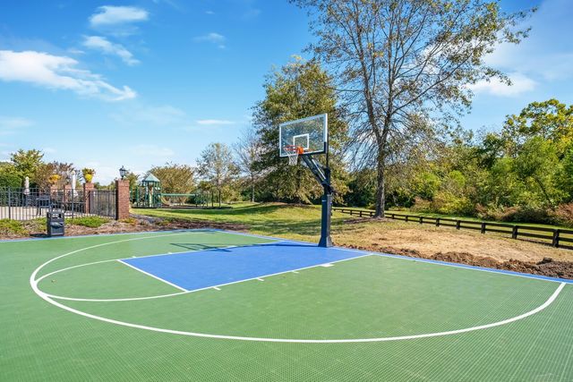 26 Missionary Dr, Brentwood, TN 37027