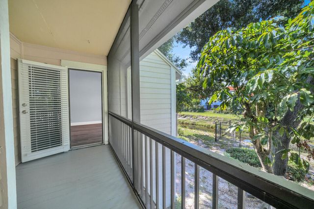 2319 N Congress Avenue 22, Boynton Beach, FL 33426