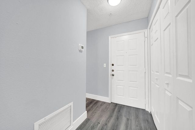 2319 N Congress Avenue 22, Boynton Beach, FL 33426