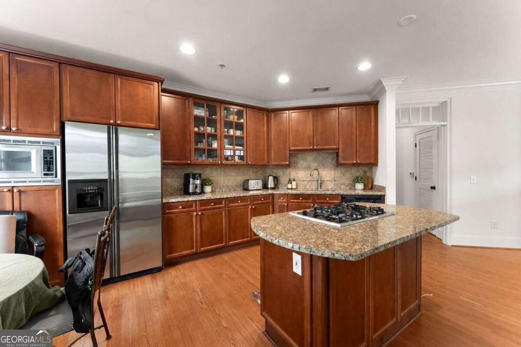 828 Highland Lane NE 2201, Atlanta, GA 30306 — photo 2