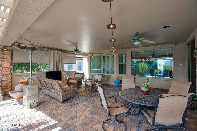 18011 W Tierra Del Sol Drive, Surprise, AZ 85387