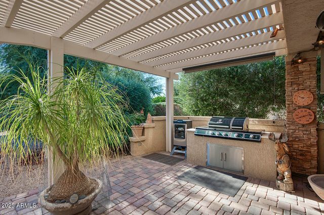 18011 W Tierra Del Sol Drive, Surprise, AZ 85387