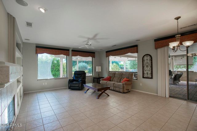 18011 W Tierra Del Sol Drive, Surprise, AZ 85387