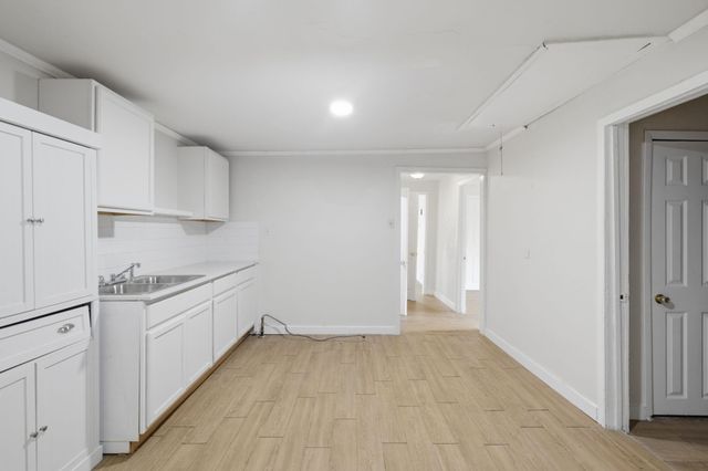 412 Owens Street, Houston, TX 77029