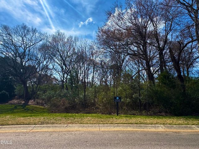 2325 Victoria Park Lane, Raleigh, NC 27614