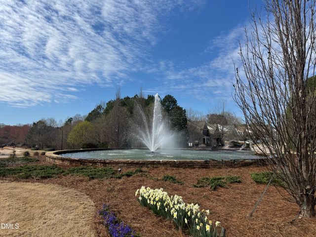 2325 Victoria Park Lane, Raleigh, NC 27614