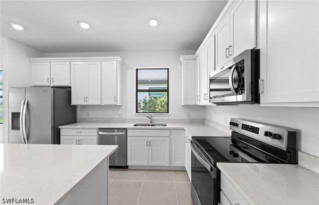 6384 Honor WAY, Ave Maria, FL 34142