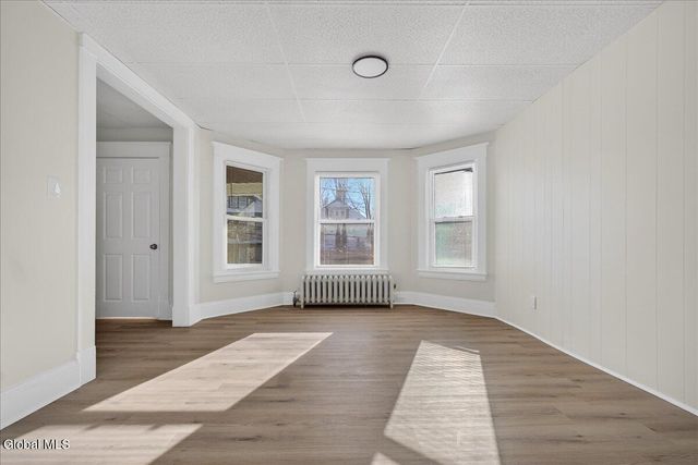 309 Division Street, Schenectady, NY 12304