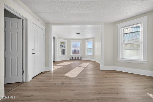 309 Division Street, Schenectady, NY 12304