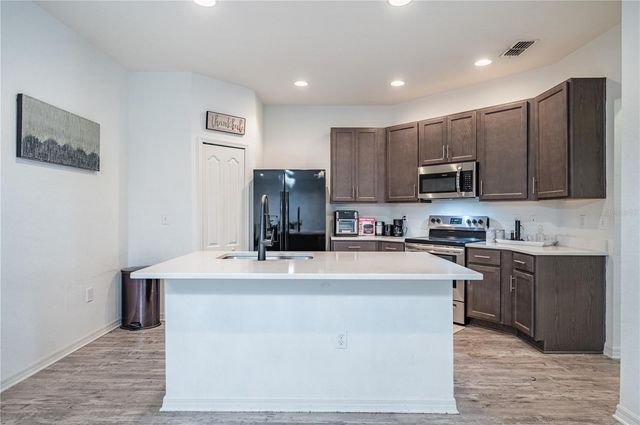 8256 CAMPBELL CROSSING CIRCLE, Lakeland, FL 33810
