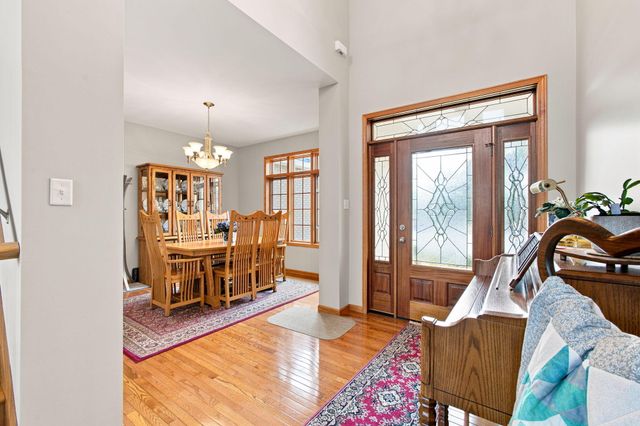 2654 Mariestad Drive, Valparaiso, IN 46385