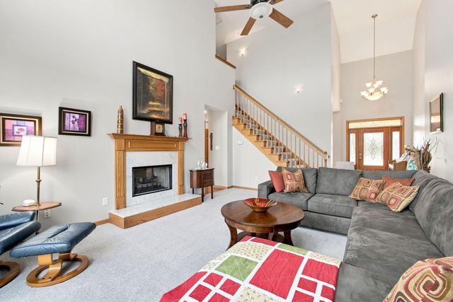 2654 Mariestad Drive, Valparaiso, IN 46385