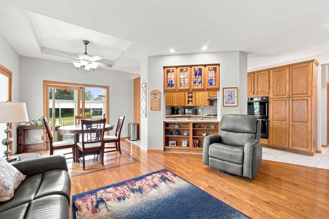 2654 Mariestad Drive, Valparaiso, IN 46385