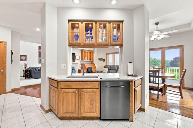 2654 Mariestad Drive, Valparaiso, IN 46385