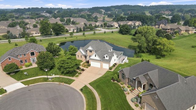 2654 Mariestad Drive, Valparaiso, IN 46385