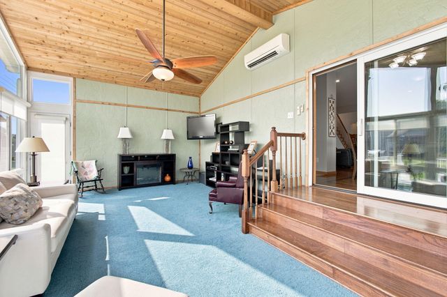 2654 Mariestad Drive, Valparaiso, IN 46385