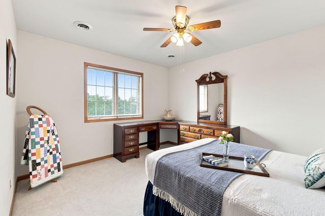 2654 Mariestad Drive, Valparaiso, IN 46385