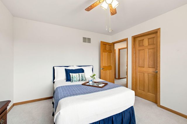 2654 Mariestad Drive, Valparaiso, IN 46385