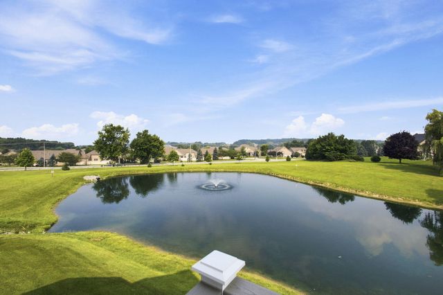 2654 Mariestad Drive, Valparaiso, IN 46385