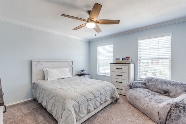 1000 Marietta Lane, Aubrey, TX 76227