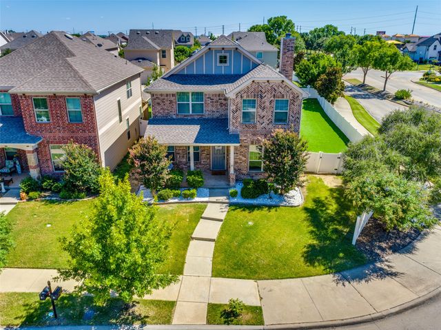 1000 Marietta Lane, Aubrey, TX 76227