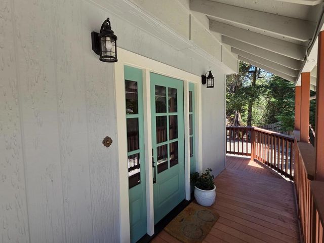 23758 Hutchinson Road, Los Gatos, CA 95033