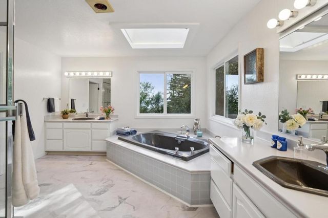 23758 Hutchinson Road, Los Gatos, CA 95033