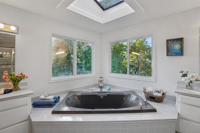 23758 Hutchinson Road, Los Gatos, CA 95033
