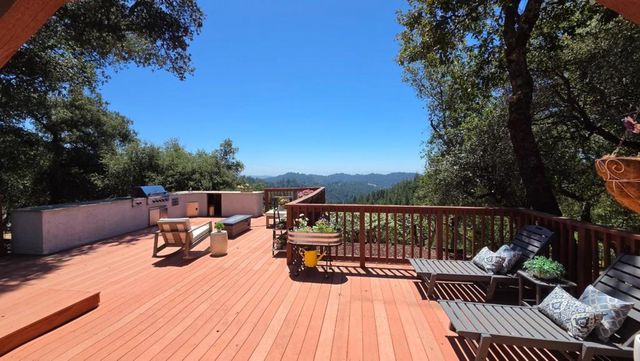 23758 Hutchinson Road, Los Gatos, CA 95033