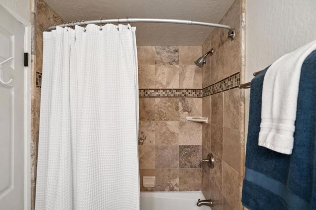 23758 Hutchinson Road, Los Gatos, CA 95033