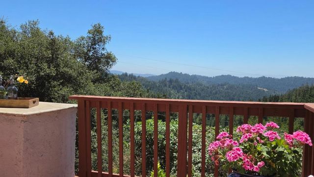 23758 Hutchinson Road, Los Gatos, CA 95033