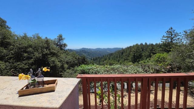 23758 Hutchinson Road, Los Gatos, CA 95033