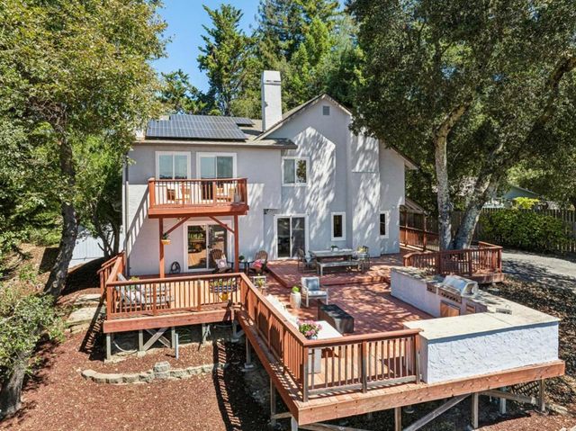 23758 Hutchinson Road, Los Gatos, CA 95033