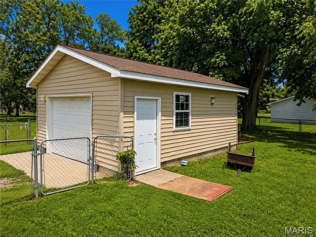 4131 Old Alton Road, Granite City, IL 62040