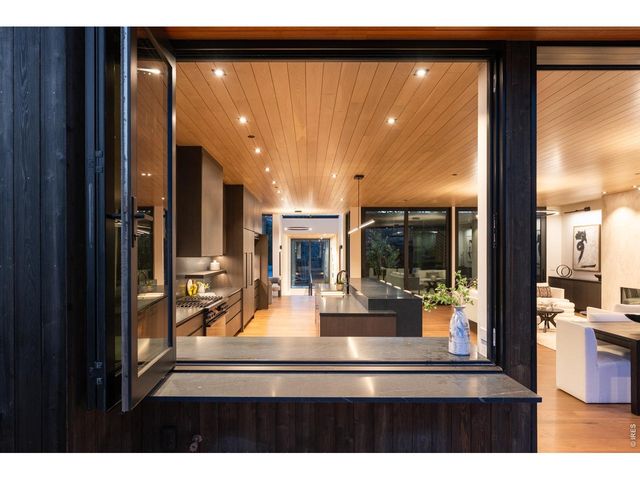 1865 Kohler Dr, Boulder, CO 80305