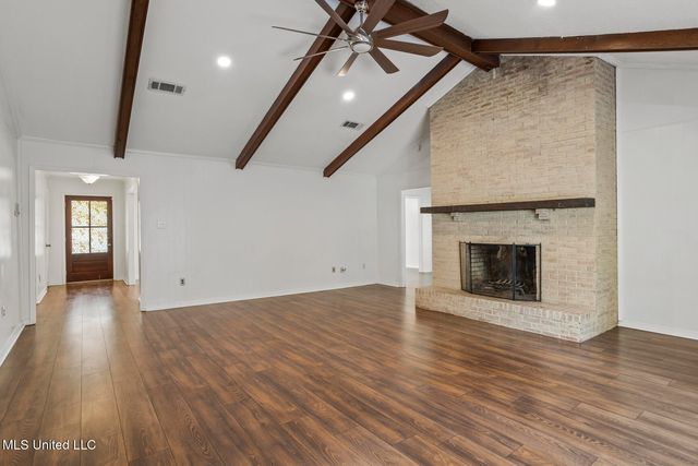332 Kiowa Drive, Madison, MS 39110