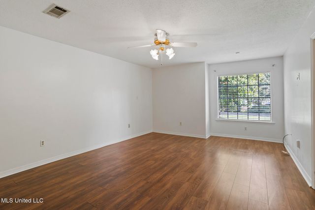 332 Kiowa Drive, Madison, MS 39110