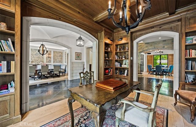 7 Oakmont Lane, Newport Beach, CA 92660