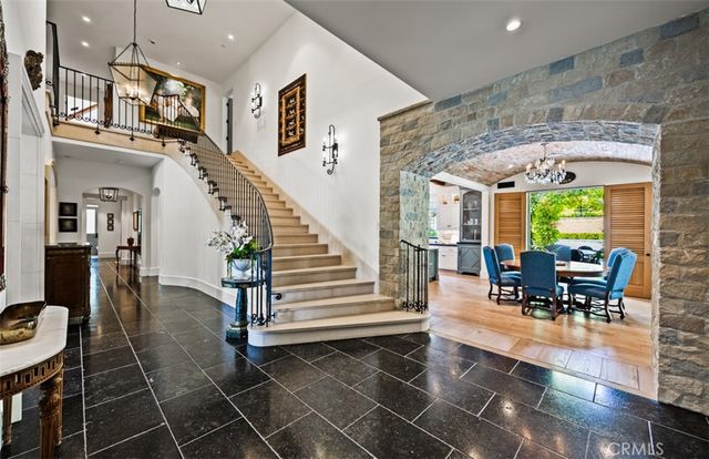 7 Oakmont Lane, Newport Beach, CA 92660