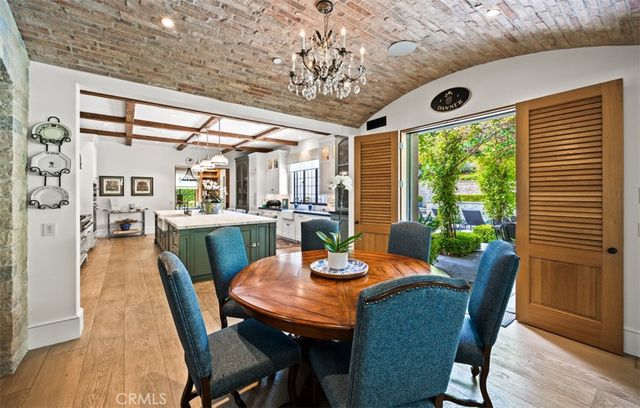 7 Oakmont Lane, Newport Beach, CA 92660
