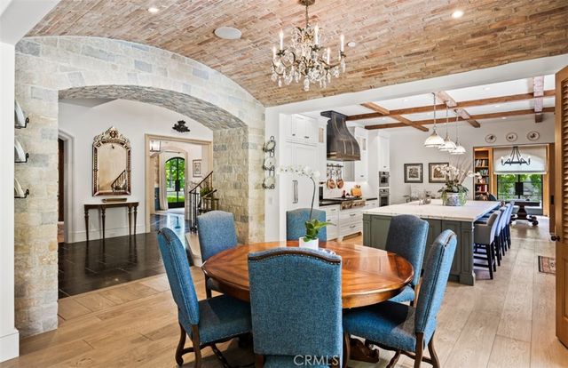7 Oakmont Lane, Newport Beach, CA 92660