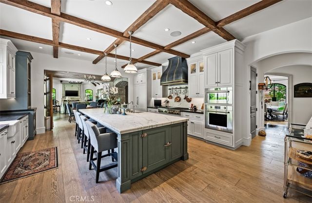 7 Oakmont Lane, Newport Beach, CA 92660