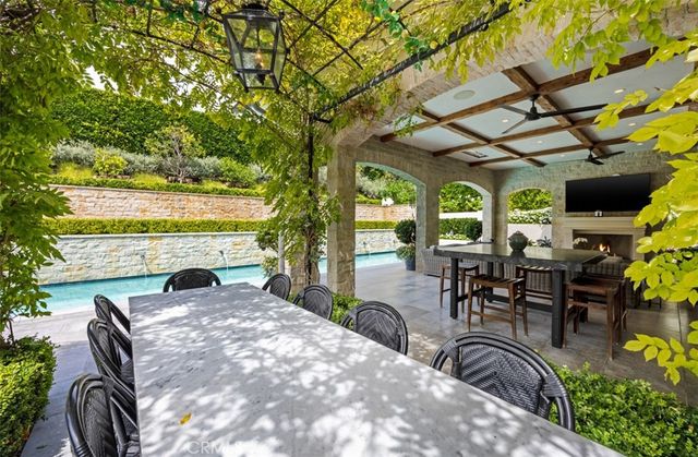7 Oakmont Lane, Newport Beach, CA 92660