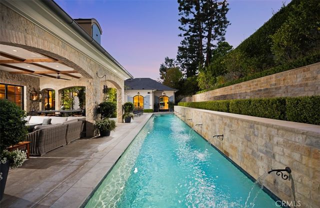 7 Oakmont Lane, Newport Beach, CA 92660