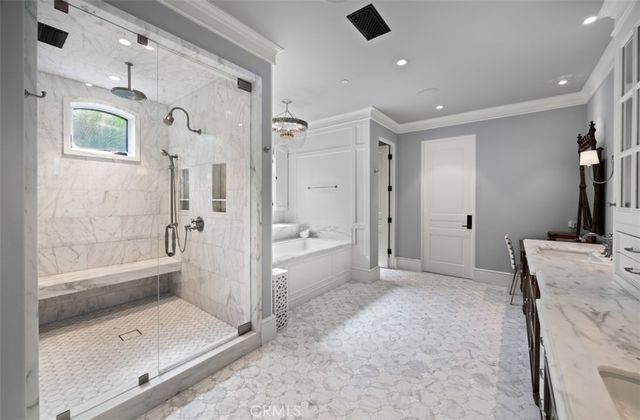 7 Oakmont Lane, Newport Beach, CA 92660