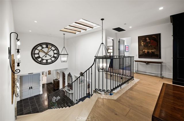 7 Oakmont Lane, Newport Beach, CA 92660